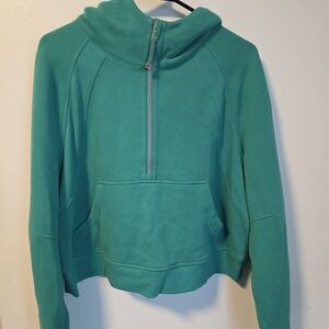 lululemon athletica oversized crop scuba M/L